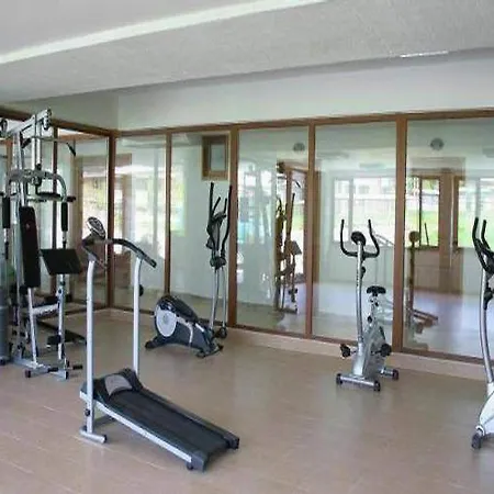 Lägenhetshotell Eagle Lodge Hotel